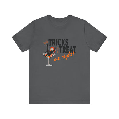 Treat Me Right Tee